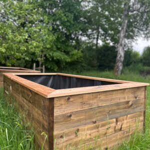 Ein Hochbeet von Zaunbau Samm als Beispiel für Gartenholzwaren