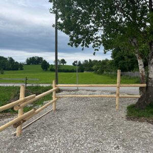 Parkplatz Einzaunung von Zaunbau Samm